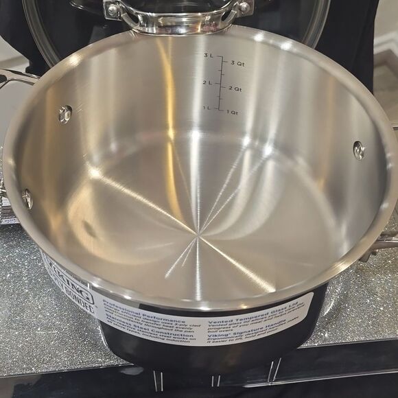 Viking 3-Ply Bonded 4QT Stock Pot w/Lid - Picture 14 of 15